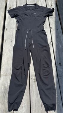 Fabletics Black One Piece Scrub Jumpsuit Women’s XS Jogger Stretch Medical